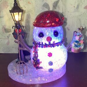 Festive Lighted Snowman & Lamp Post Holiday Decoration